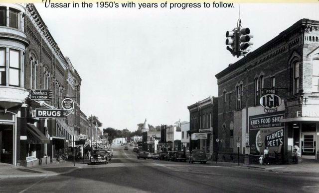 Vassar Corner 1950S From Carolyn Rapson (newer photo)